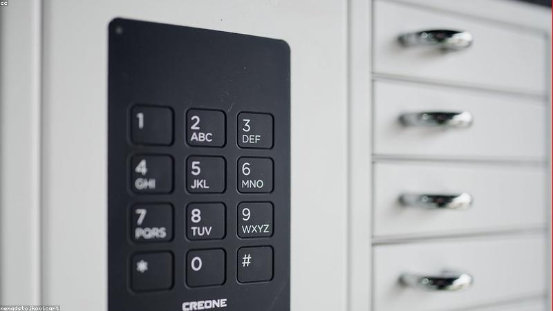 磁力狗产品服务模块示意：网页搜索、云端解析与开发者API